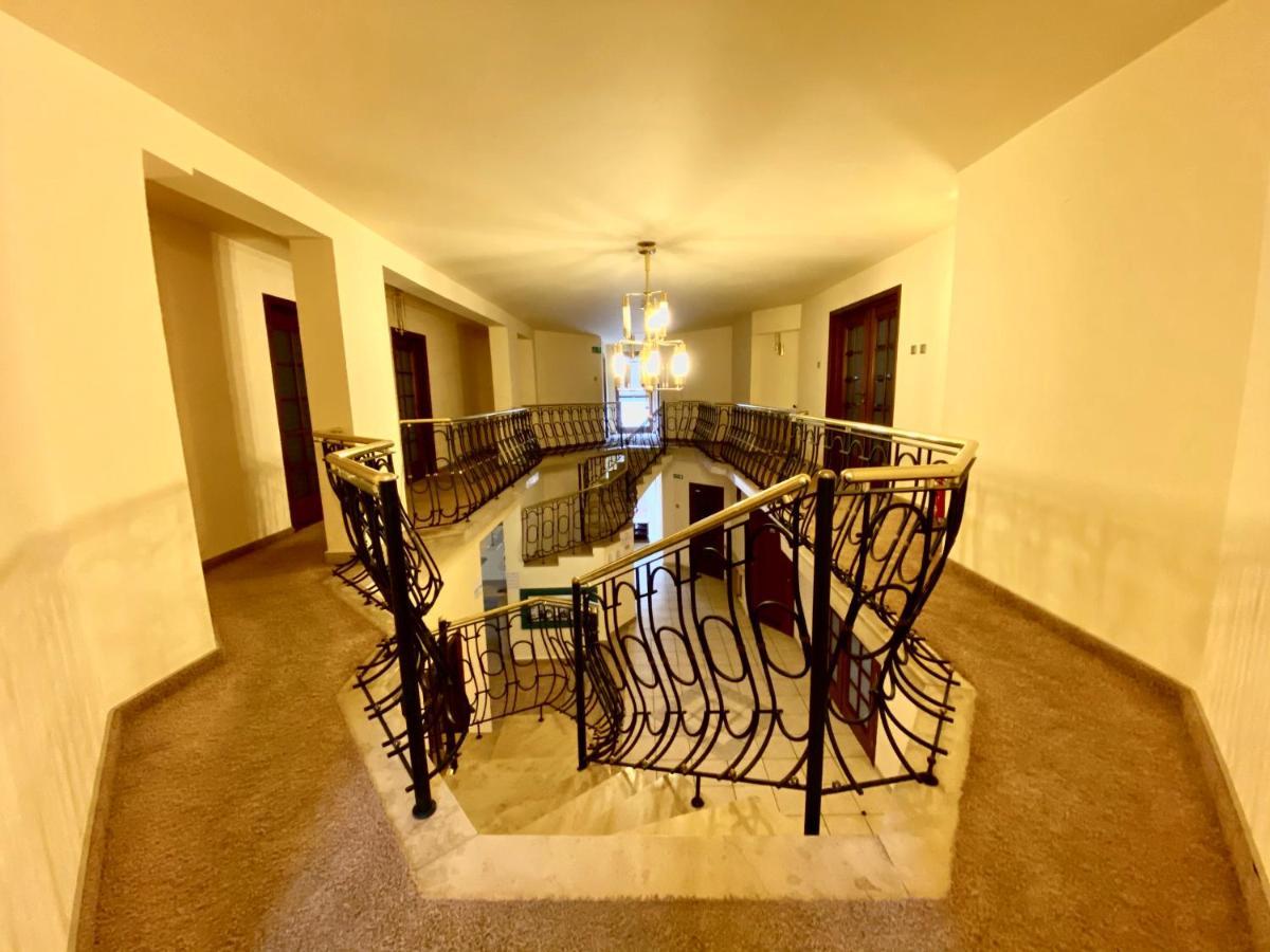 Pokoje Rezydencja Parysa Lublin Buitenkant foto